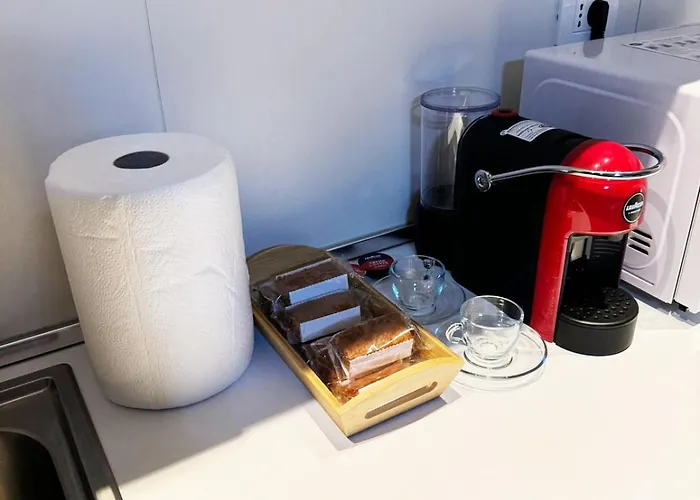 Magnet 3 Self Check In * Tirana